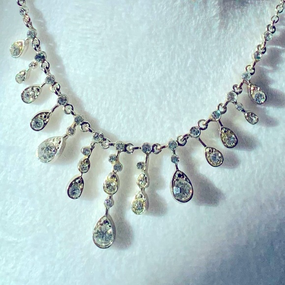 Cookie Lee Jewelry - 🦏 Rhinestone Dangle Necklace by Cookie Lee